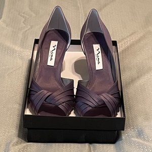 Satin Open Toe Shoe Mid High Heel. 7W